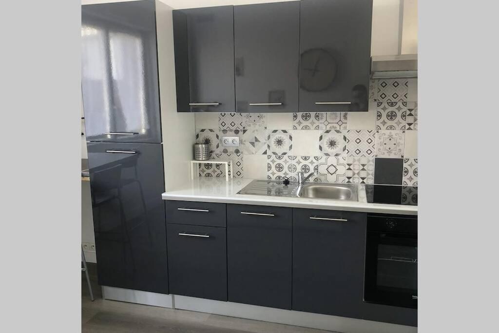 YANNADAL/studio cosy avec vraie cuisine à Recouvrance/ proche Tram/bus et proximité avec l'Arsenal Apartamento Brest Exterior foto